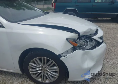 2013 Lexus Es 350 z USA, uszkodzony, nr VIN JTHBK1GG6D2070901